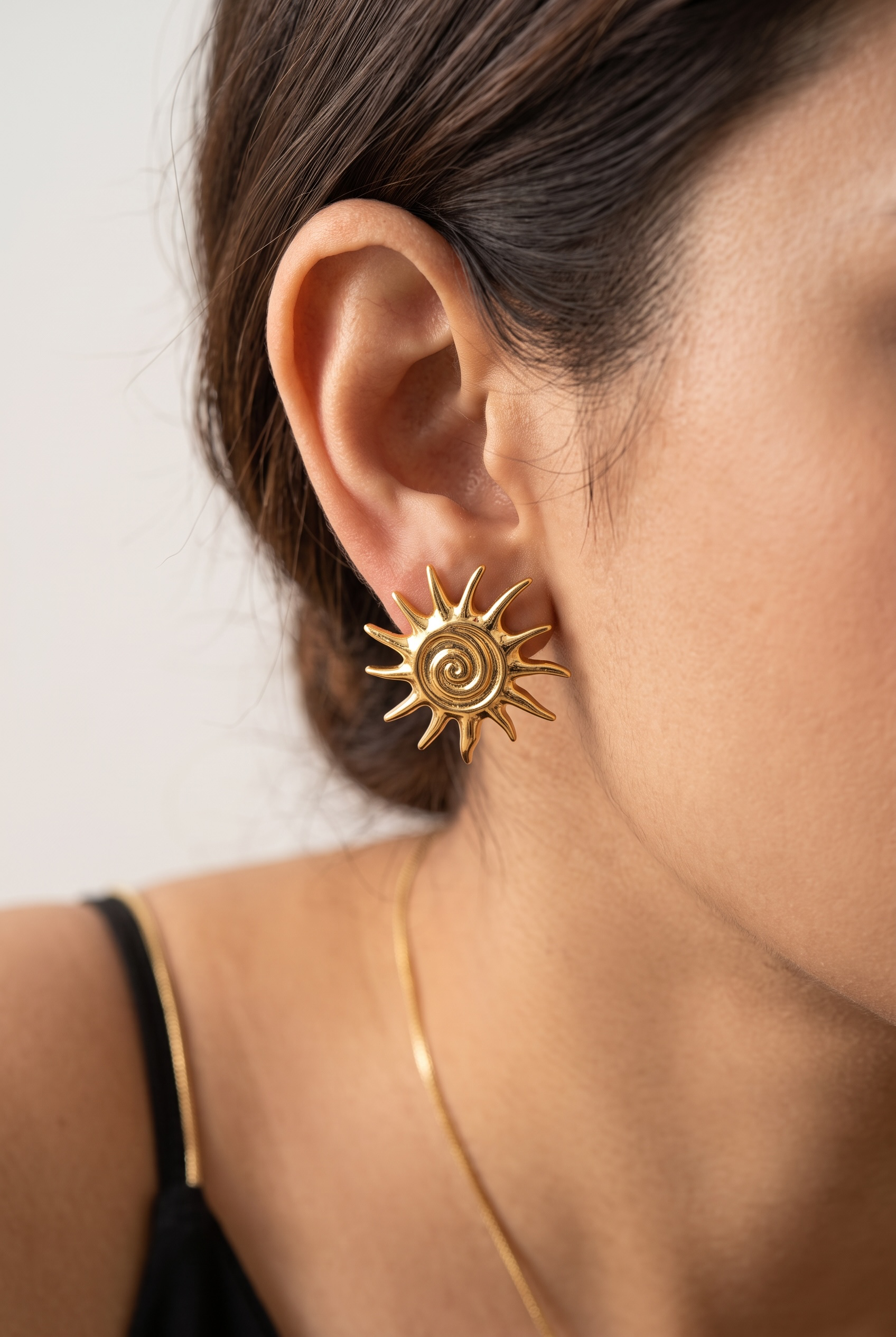 Sun Spiral Stud Earrings | Anti-tarnish