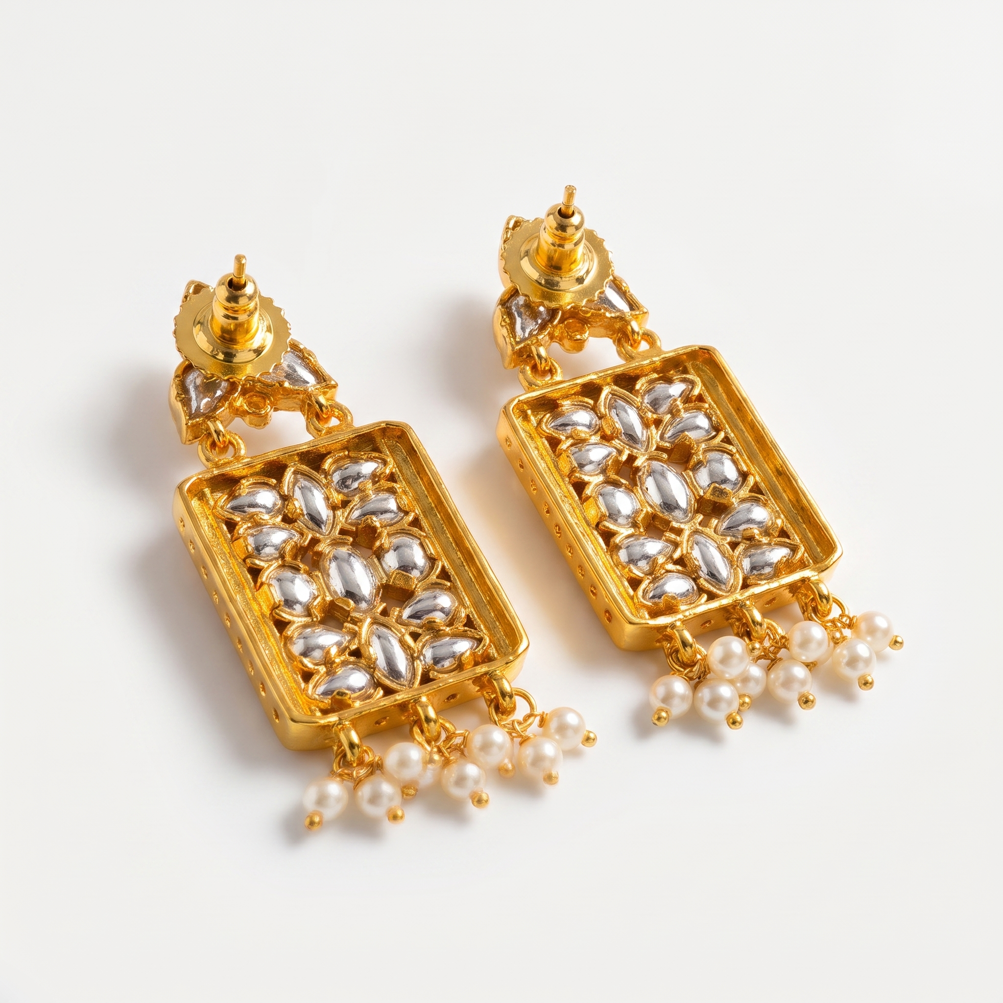 Rajsi Frame Kundan Earrings