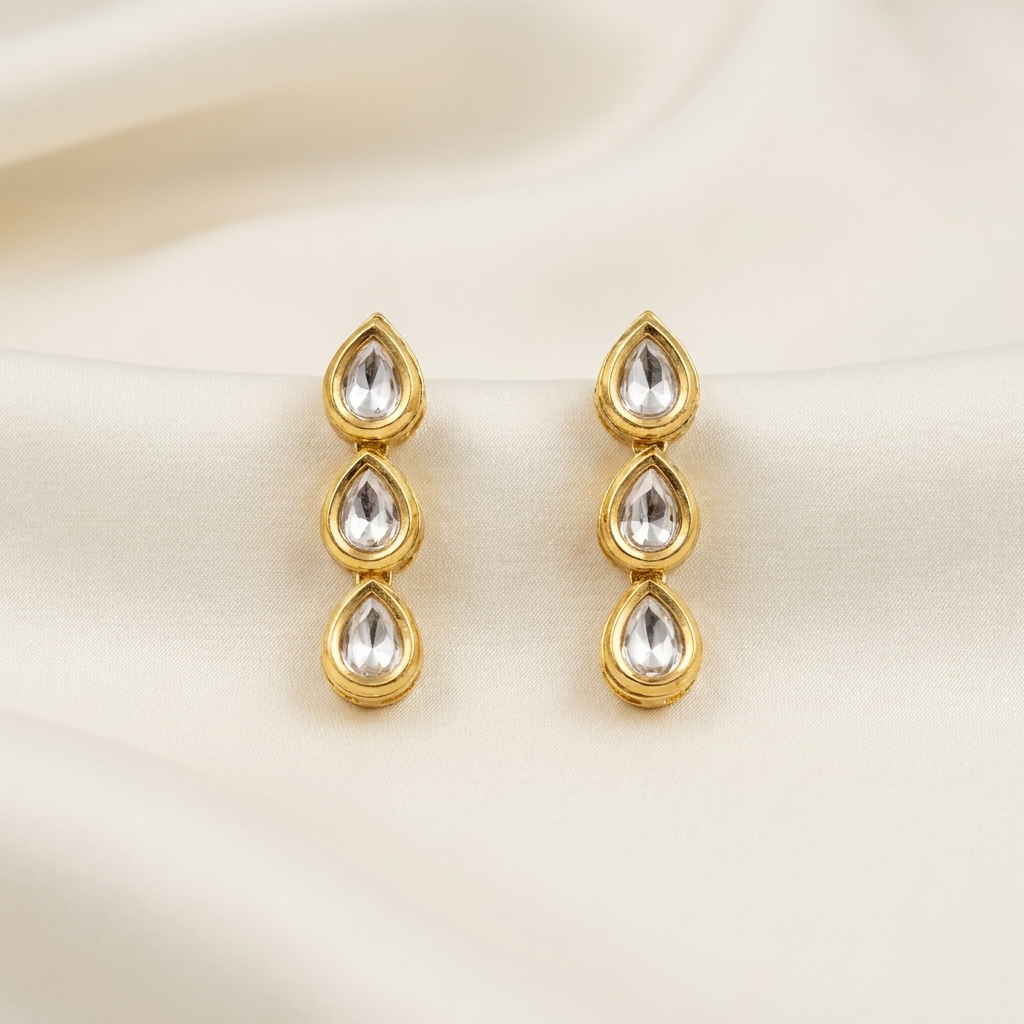 Noor Kundan Heart Necklace Set