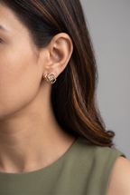 Celestia Twist Stud Earrings | Anti-tarnish