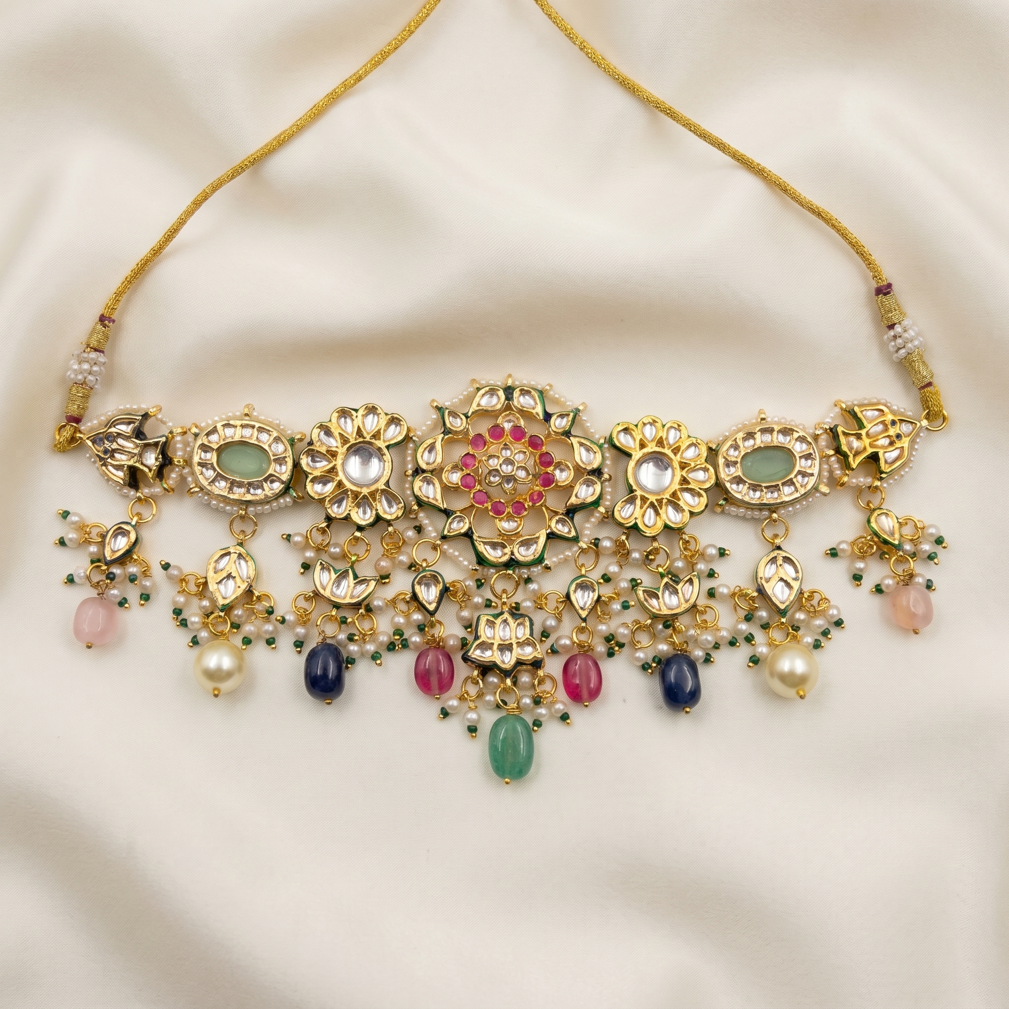 Navrangi Noor Kundan Set