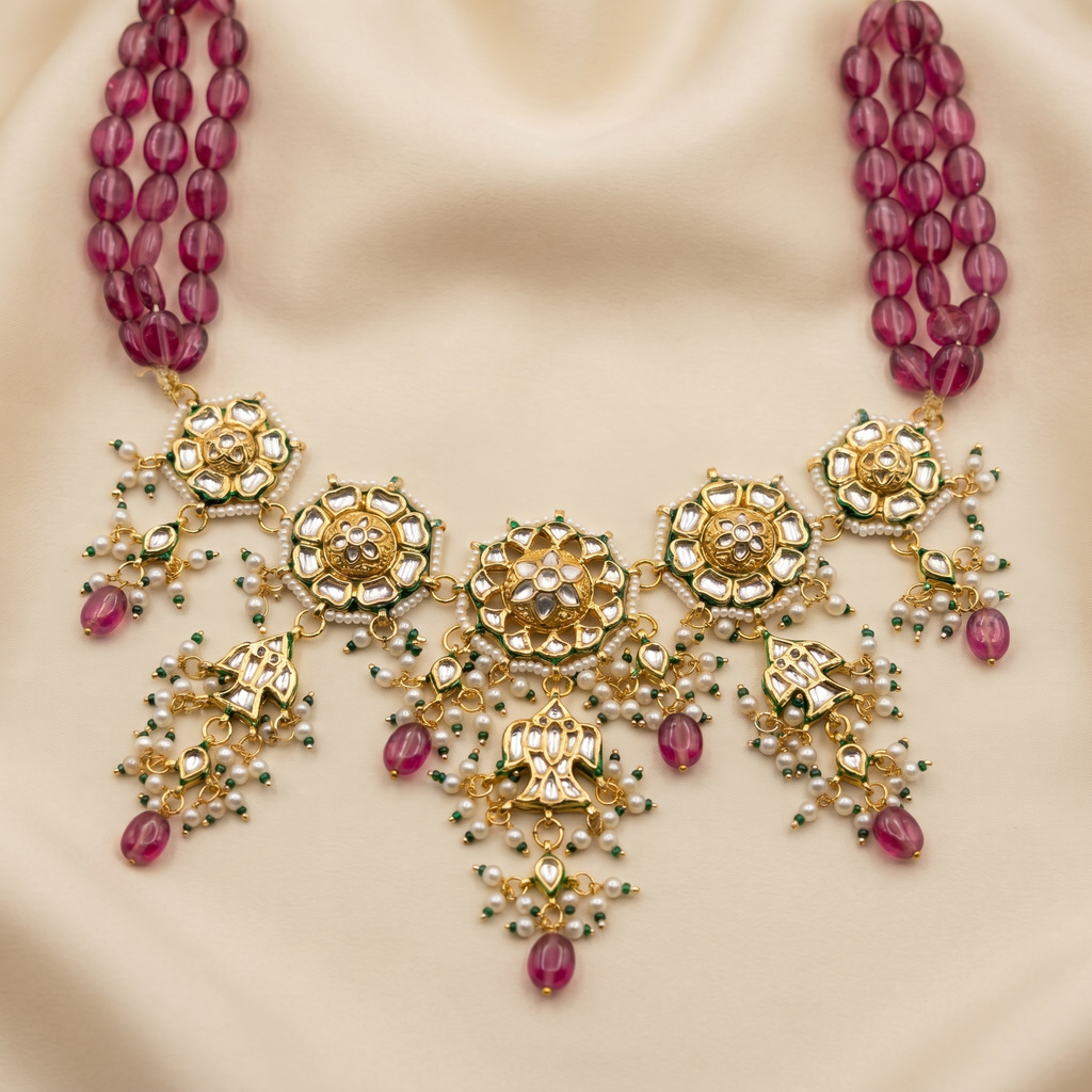 Gulrukh Kundan Set